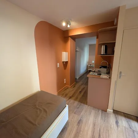 4 Grenoble