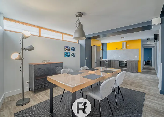 Apartment 4