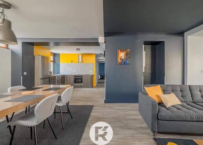 4 Apartment