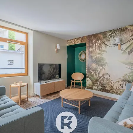 Apartment 4