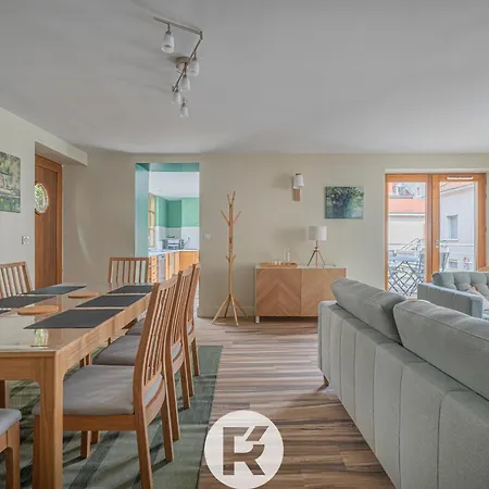 Apartment 4